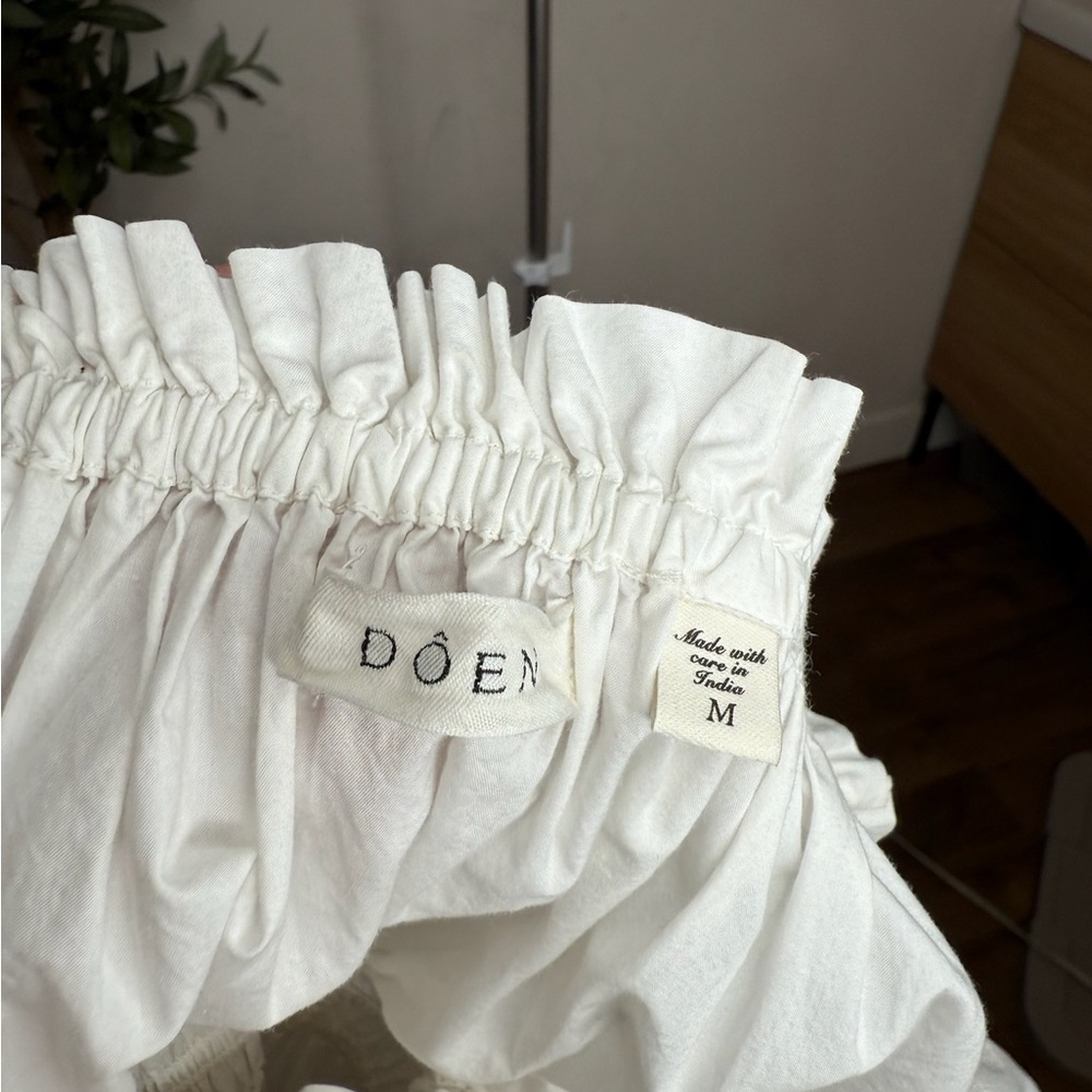 Doen White Puff-Sleeve Smocked Midi Dress - Picture 9 of 12